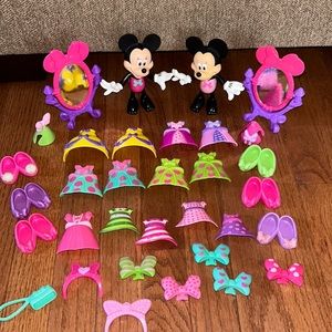 Minnie mouse doll and outfits